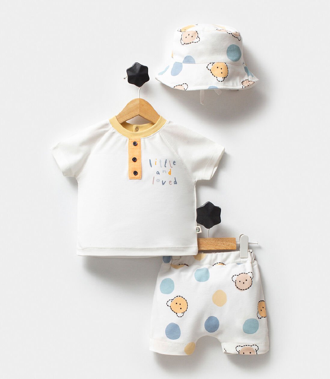 HİPPIL ERKEK ŞAPKALI ŞORTLU TAKIM